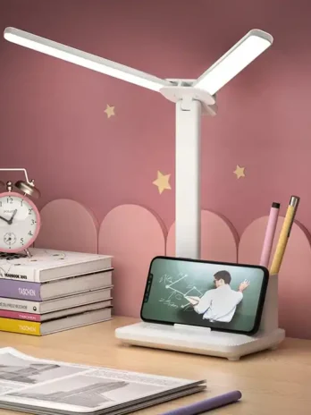 Lumi L White